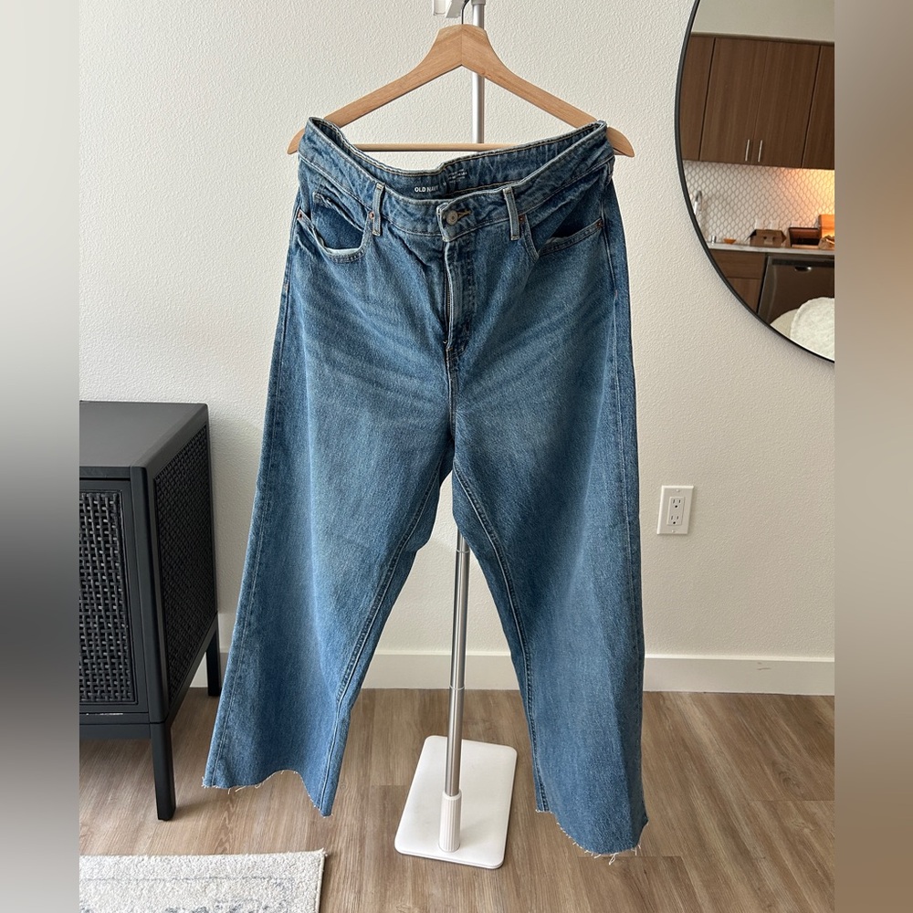 Old Navy Extra High Rise Wide Leg jeans